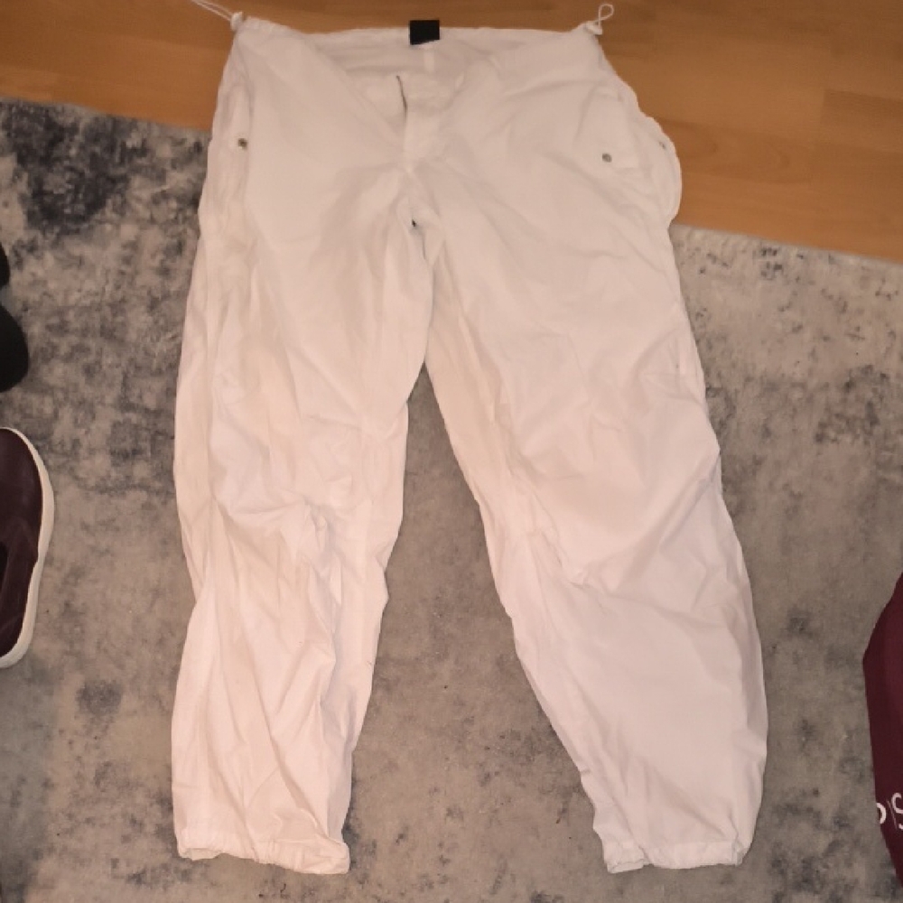 Let's Frans | Women's Classic White Joggers